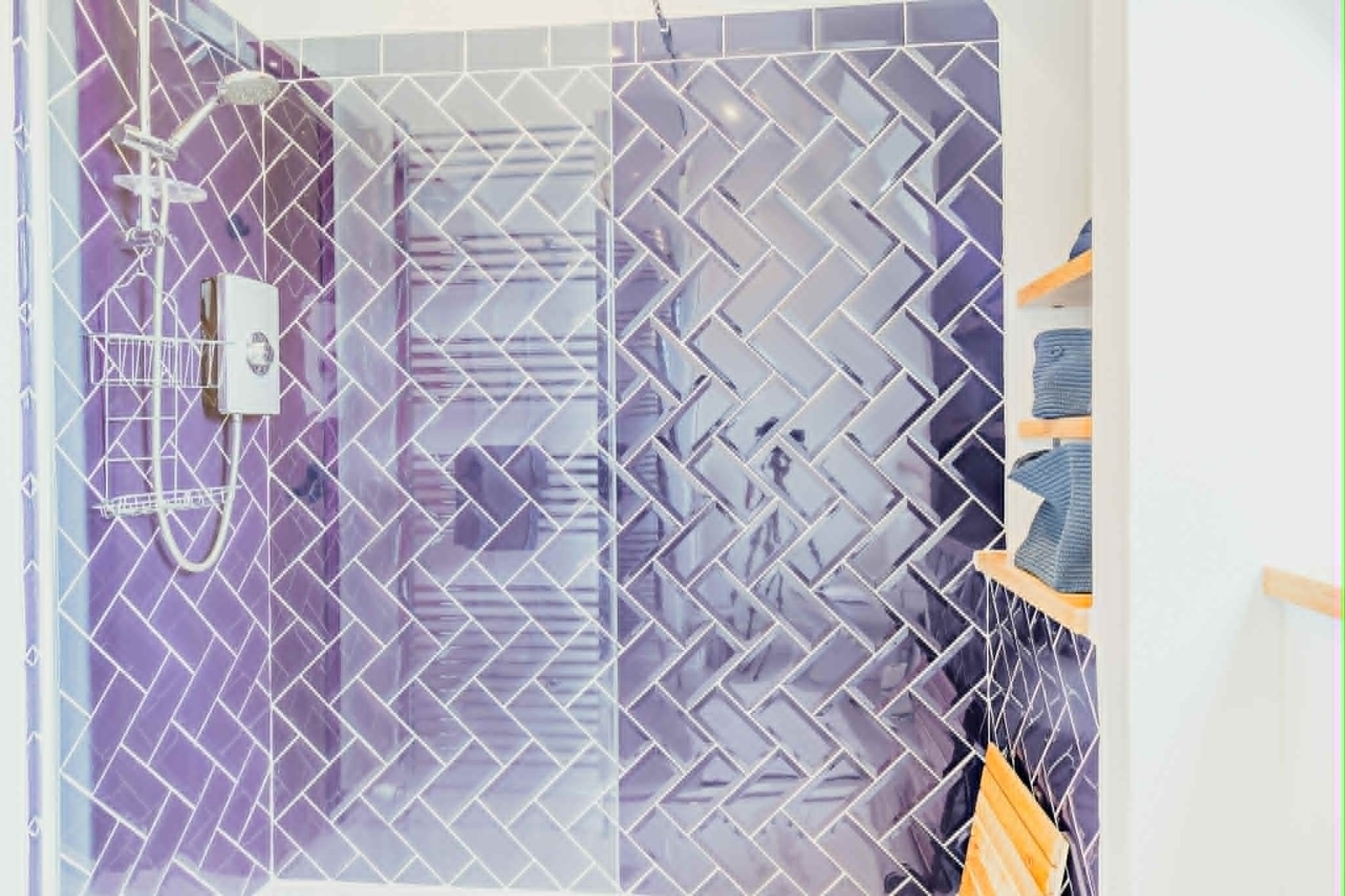 Modern tiled walk-in shower